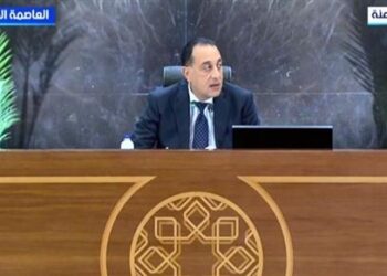 «مدبولي»: مصر تجاوزت الـ19 مليون سائح