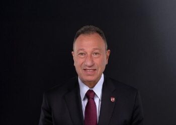 الخطيب يخضع لفحوصات طبية في باريس