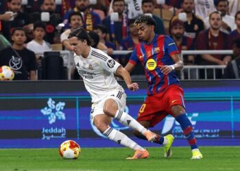 نهائى كأس السوبر الإسبانى.. تعادل مثير بين برشلونة وريال مدريد في الشوط الأول