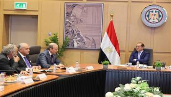 وزير المالية: إطلاق «موبايل أبلكيشن» للتصرفات العقارية للإخطار وسداد الضريبة 2.5% إلكترونيا