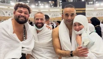 “بداية روحانية في رحاب الكعبة”.. نجوم الفن يودعون 2025 ويستقبلون العام الجديد بأداء مناسك العمرة