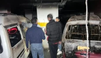 ماس كهربائي يُفحم 11 سيارة في حريق هائل بجراج مول شهير بـ “الهانوفيل”.. والحماية المدنية تُنقذ الموقف