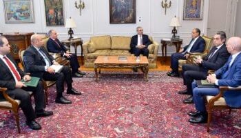 القاهرة تدعم “إدارة غزة”.. وزير الخارجية يبحث مع “علي شعث” ترتيبات المرحلة الانتقالية ونشر قوات دولية