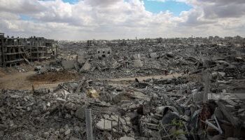 حماس تحذر من “تصعيد خطير” وتطالب الوسطاء بوقف “عربدة نتنياهو” في غزة