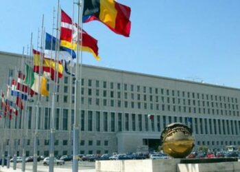 إيطاليا تعلن وصول أول رحلة إلى جدة لإجلاء مواطنيها العالقين بجزيرة سقطرى اليمنية