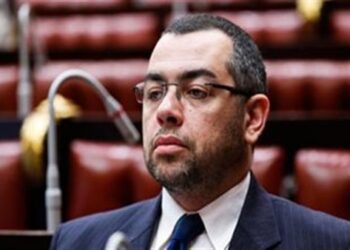 سؤال برلماني بشأن التأخر المستمر في نشر بحث الدخل والإنفاق للأسر المصرية