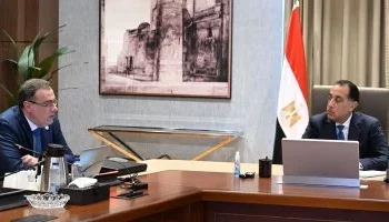 رئيس الوزراء يتابع ملفات الإصلاح الإداري مع رئيس الجهاز المركزي للتنظيم والإدارة