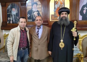 الأكاديمية المهنية للمعلمين بأسيوط تشارك باحتفالات الميلاد المجيد بمطرانية أبنوب