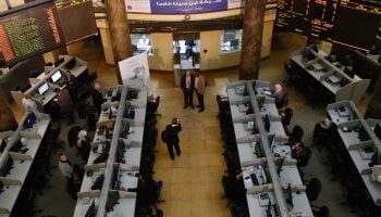 صفقات ضخمة بسوق الصفقات في البورصة المصرية وتراجع جماعي للمؤشرات بجلسة الأربعاء