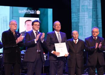 وزير الثقافة يكرّم الكاتب الصحفي الدكتور محمود مسلم في عيد الثقافة الثاني