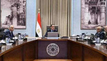 رئيس الوزراء يتابع جهود تصويب أوضاع التعديات على أراضي طرح النهر والتأكيد على حماية نهر النيل