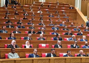 طلب إحاطة بشأن إلغاء الإعفاء الجمركي المقرر لأجهزة الهاتف المحمول الواردة من الخارج