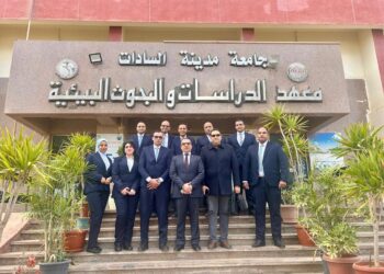 الربان أحمد رأفت يحصد الدكتوراه بـ “تمكين القيادة الفعالة في إدارة الأزمات”