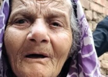 مسنّة ترفض مقاضاة ابنتها بعد فيديو الاعتداء بالشرقية