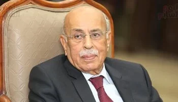 وفاة وزير التعليم العالي الأسبق الدكتور مفيد شهاب بعد مسيرة علمية ووطنية حافلة