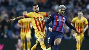 ديربي كتالوني بطموحات متباينة.. برشلونة يبحث عن استعادة الصدارة من بوابة “جيرونا” المتعثر