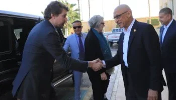 سفيرا السويد وفنلندا يشيدان بالدور المصري في دعم غزة خلال زيارتهما لشمال سيناء