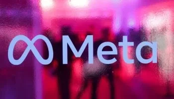 ميتا تطور ميزات جديدة لمنصة الذكاء الاصطناعي لمواكبة ChatGPT وGemini