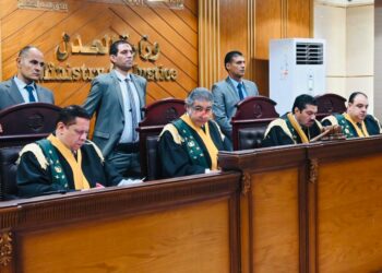 المشدد لمتهم وثلاثة سنوات للثاني في قضية رشوة الهواتف المحمولة بمركز إصلاح وتأهيل وادي النطرون