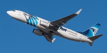 “مصر للطيران” تعلن إلغاء رسوم تعديل الرحلات بسبب الأوضاع في المنطقة