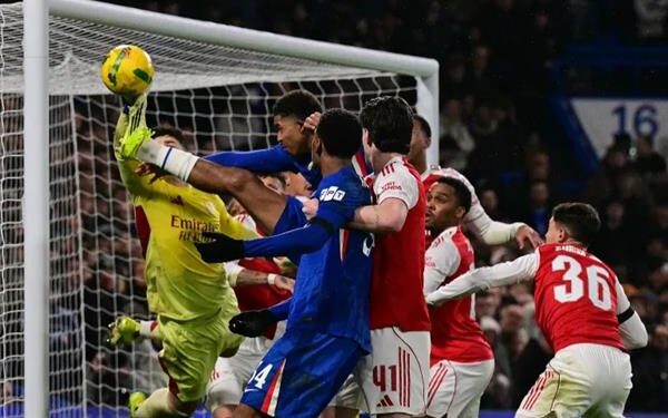 الدوري الإنجليزي.. مارتينيلي وساكا يقودان أرسنال أمام برايتون