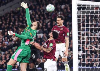 الدوري الإنجليزي.. مانشستر سيتي يتعادل مع وست هام في الشوط الأول