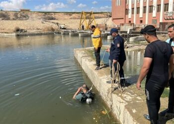 قوات الإنقاذ النهري بالبحيرة تنتشل جثتي أب وابنته بعد غرقهما