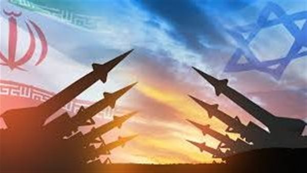 إعلام إيراني: اعتقال 100 شخص بتهمة التجسس لصالح إسرائيل