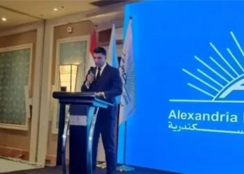 وزير الصناعة: إعداد خريطة جديدة تستهدف وضع مصر بين أكبر 3 دول عالميًا في 6 صناعات