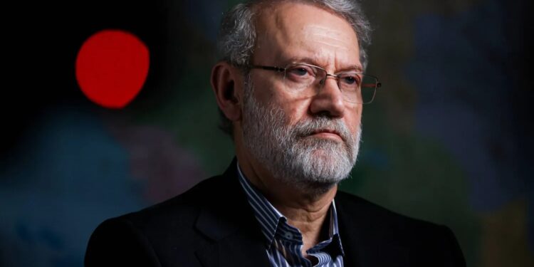 إيران تعلن مقتل علي لاريجاني في ضربة جوية وتؤكد سقوط مرافقيه