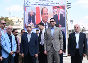 وزير الشباب ومحافظ الإسماعيلية يفتتحان تطوير ملعب “بيبسي ستارز” ويتفقدان مركز اكتشاف المواهب الرياضية