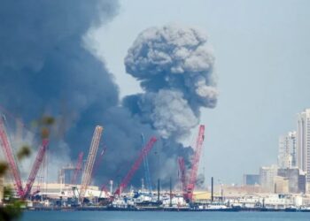 إيران تعلن تدمير القنصلية الأمريكية في أربيل والقاعدة العسكرية بالبحرين