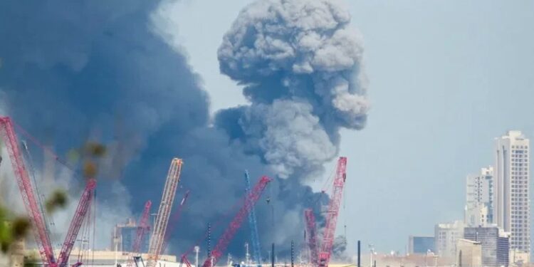 إيران تعلن تدمير القنصلية الأمريكية في أربيل والقاعدة العسكرية بالبحرين