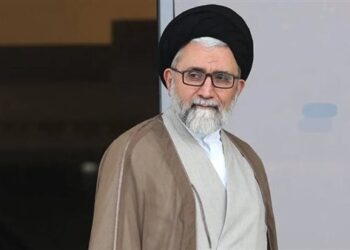 إسرائيل تعلن استهداف وزير الاستخبارات الإيراني