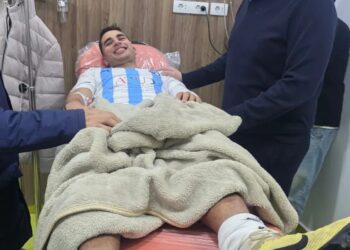 رئيس بيراميدز يطمئن الجماهير: محمد حمدي بخير وسلامة اللاعبين فوق أي بطولة