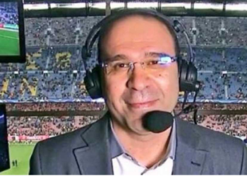 تعرف على معلق مباراة الزمالك وشباب بلوزداد الجزائري