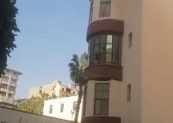 السيطرة على حريق محدود بمستشفى جامعة المنصورة بسبب ماس كهربائي دون إصابات