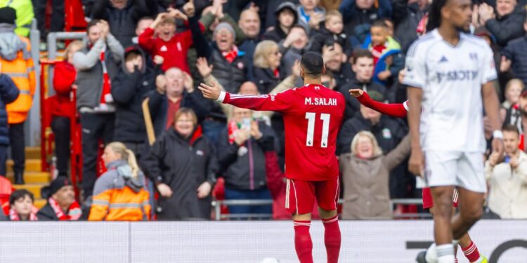 ليفربول يستعيد نغمة الانتصارات بثنائية في شباك فولهام بالدوري الإنجليزي