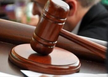 المؤبد وغرامة 20 ألف جنيه لعاطل بتهمة حيازة سلاح ناري وقنابل يدوية بالإسماعيلية