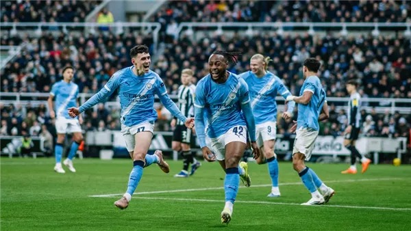 هالاند يقود تشكيل مانشستر سيتي أمام ليفربول في قمة الكأس