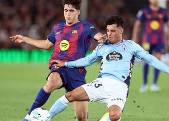 بسبب سكتة قلبية في المدرجات.. توقف مباراة برشلونة وسيلتا فيجو