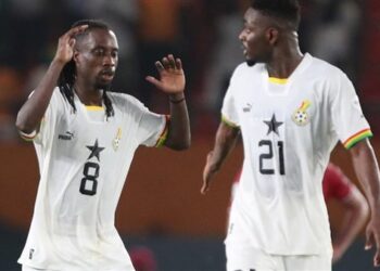 الاتحاد الغاني يعلن مقتل لاعب في هجوم مسلح على حافلة فريقه