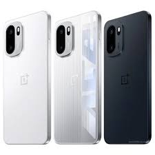 مواصفات OnePlus Ace 6 Ultra والسعر المتوقع وأبرز المميزات