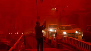 ما هي ظاهرة العاصفة الدموية وأسبابها وتأثيرها على البيئة