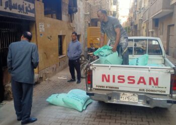 ضبط 10 أطنان سكر تمويني ناقص الوزن وتحرير 35 مخالفة مخابز في حملات بالشرقية