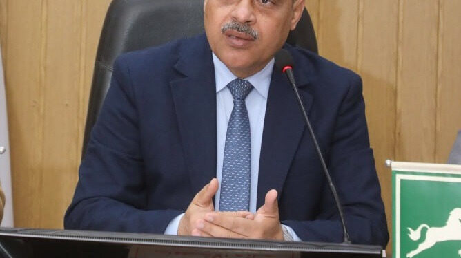 محافظ الشرقية: يعتمد القواعد والضوابط المنظمة للقبول بمرحلتى رياض الأطفال عربي والصف الأول الإبتدائي للعام الدراسي ٢٠٢٦ / ٢٠٢٧ م
