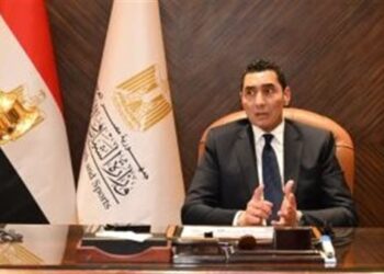 وزير الرياضة يساند الزمالك من استاد القاهرة في نهائي الكونفدرالية