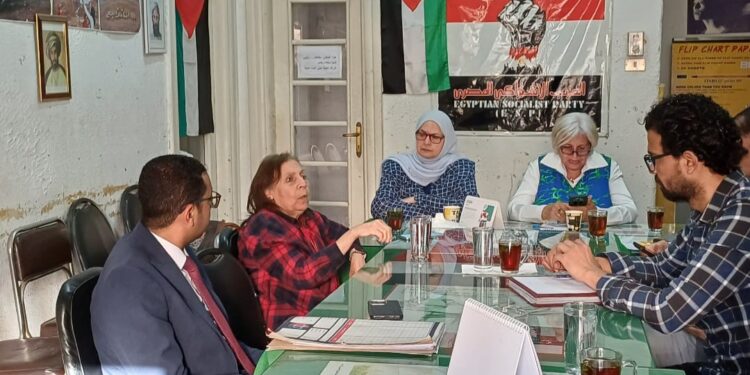 حزب العيش والحرية يستضيف معرض صور يتضمن تسجيل معاناة سجناء الرأى وأسرهم