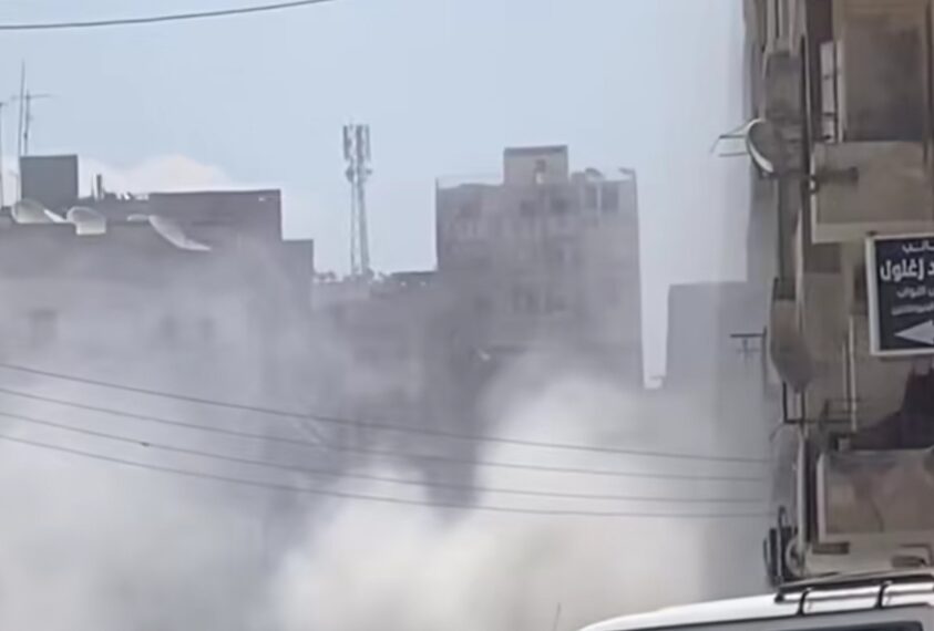السيطرة على حريق بسيارة ملاكي بجوار نقابة المحامين في الفيوم دون إصابات