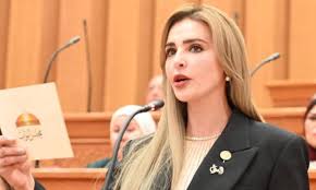 طلب إحاطة بشأن زيادة أسعار الاتصالات والإنترنت وتطالب بمراجعة السياسة الضريبية للقطاع